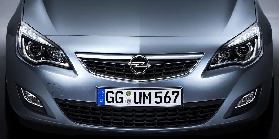  Opel Astra 5-Door 2009 года  (фото 28 из 170)